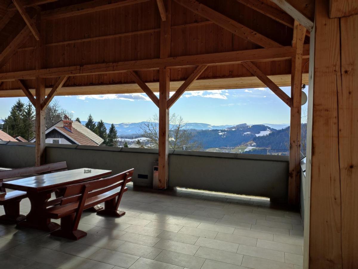 Gostilna Pension Blegos Poljane nad Škofjo Loko Exterior foto