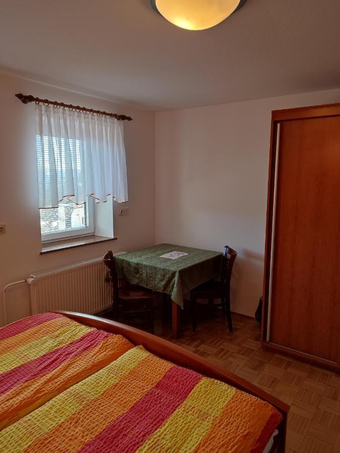 Gostilna Pension Blegos Poljane nad Škofjo Loko Exterior foto