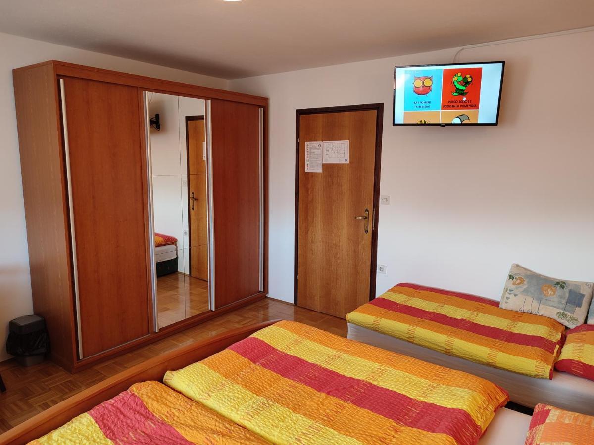 Gostilna Pension Blegos Poljane nad Škofjo Loko Exterior foto