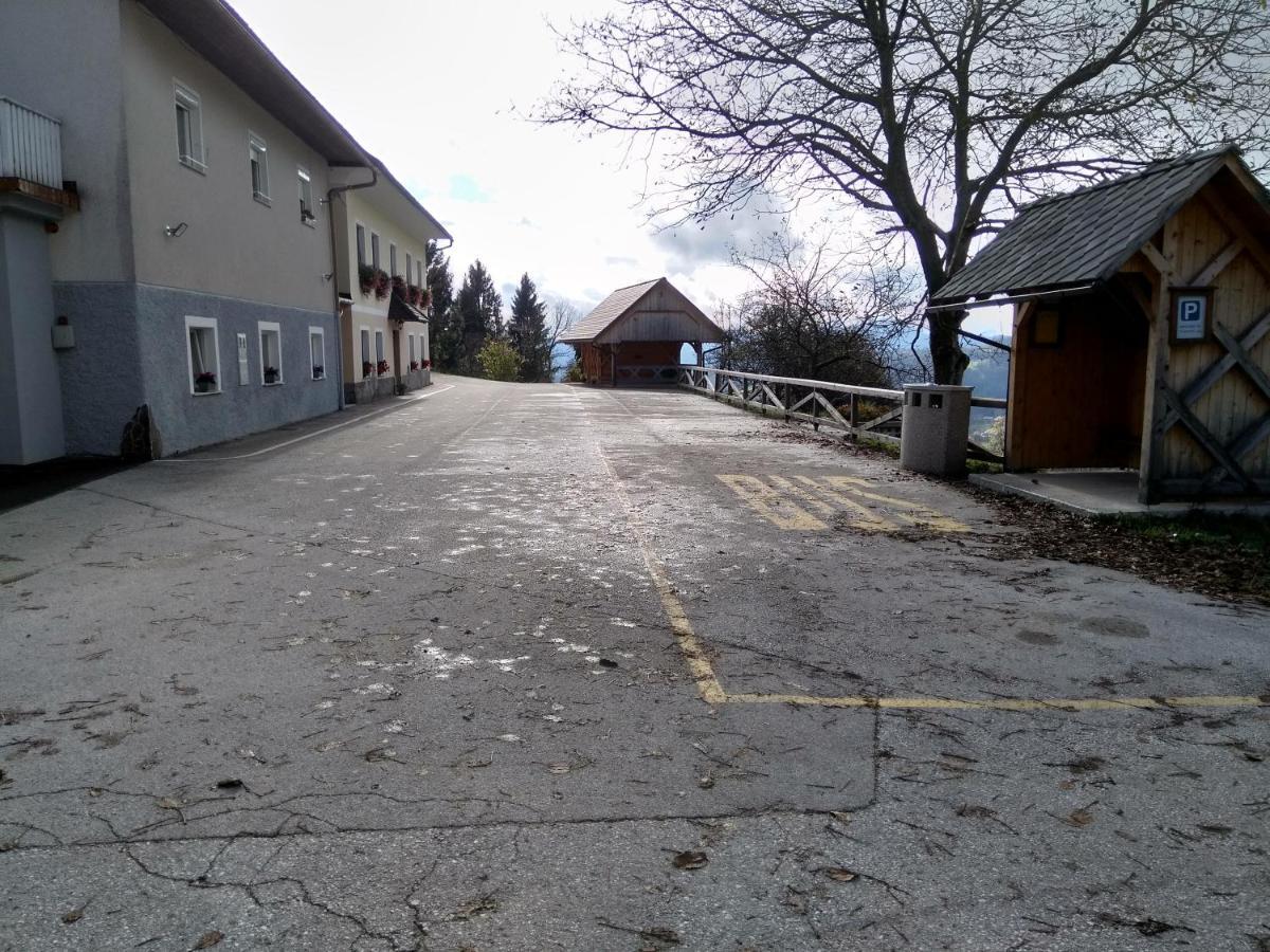 Gostilna Pension Blegos Poljane nad Škofjo Loko Exterior foto