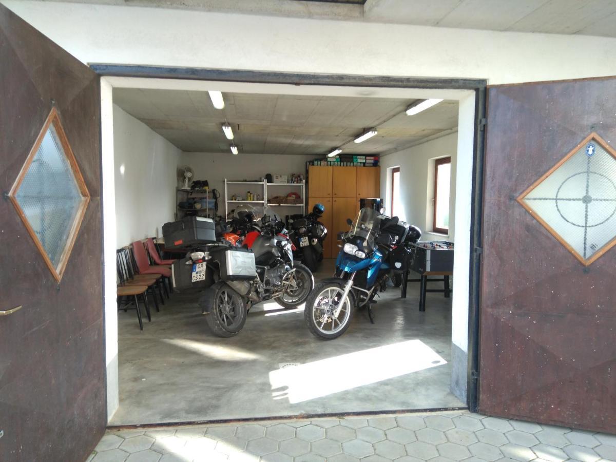 Gostilna Pension Blegos Poljane nad Škofjo Loko Exterior foto